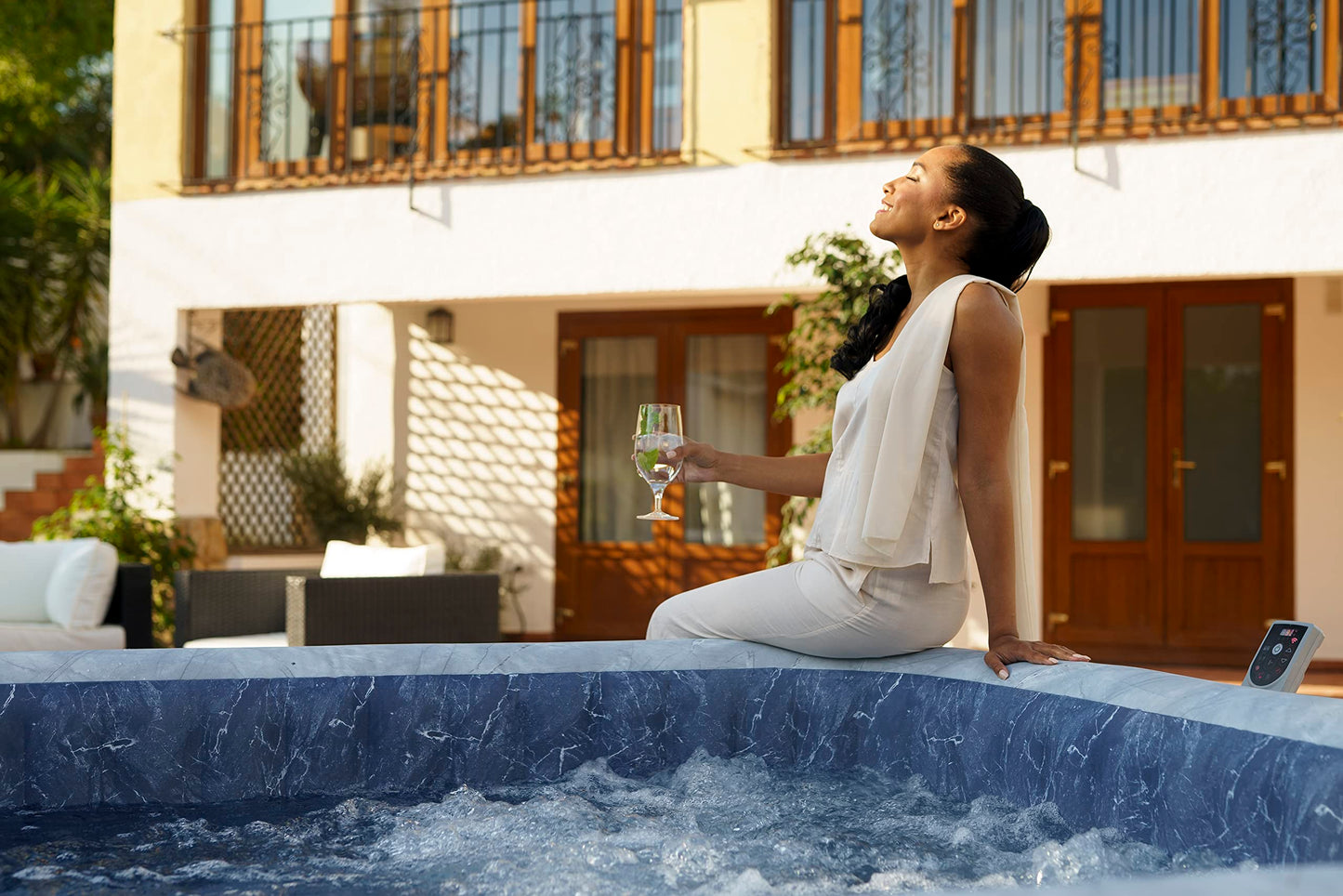 **Bestway Lay-Z-SPA San Francisco HydroJet Pro Whirlpool 7 Personen 230×230×71 cm | App-Steuerung, Marmor-Optik Samtgrau**